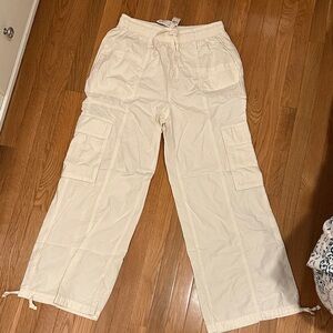 Aerie Cream Straight Leg Cargo Pants